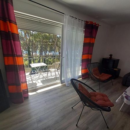 Dinka'S Apartment Stari Grad  Extérieur photo