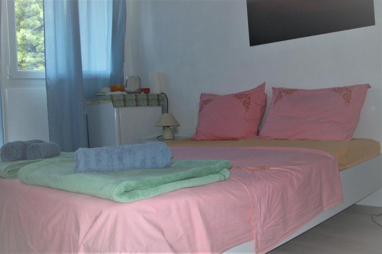 Dinka'S Apartment Stari Grad  Extérieur photo