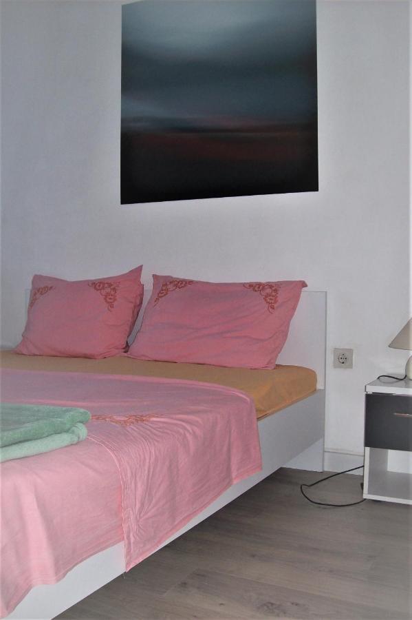 Dinka'S Apartment Stari Grad  Extérieur photo